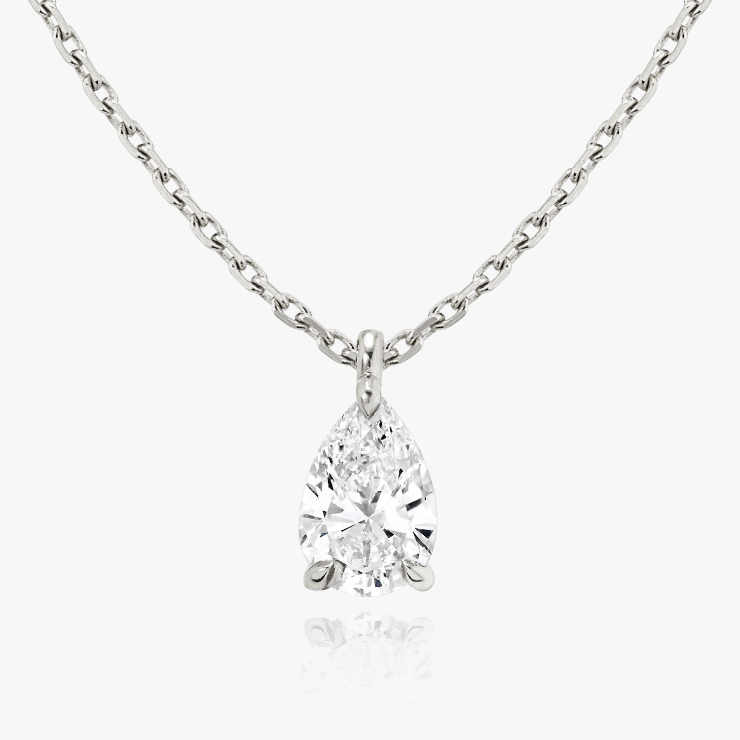 Solitaire Pear 14K Gold Necklace w. Lab-Grown Diamond